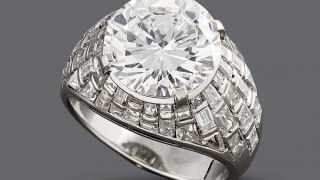 Bulgari, anello con diamante