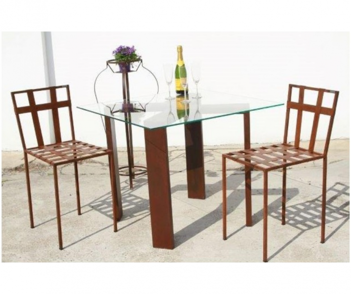 Tavolo in acciaio corten di Francesco Fazio