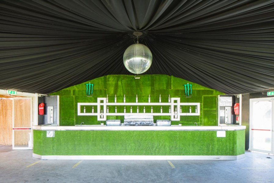 F. I. N. G. E. R. S. | JONATHAN MONK