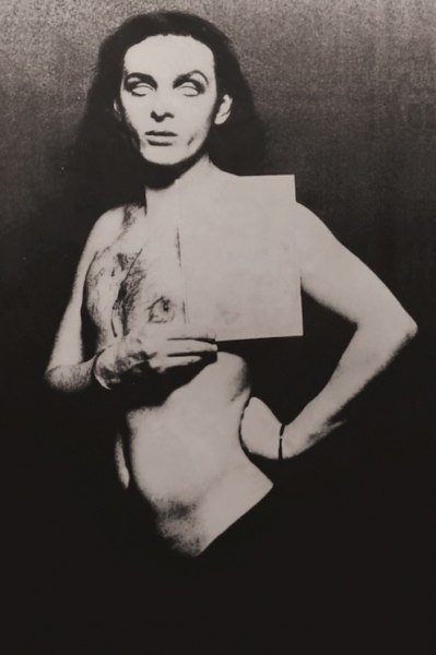 Urs Lüthi, dalla serie The Numbergirl, 1973, 106x68