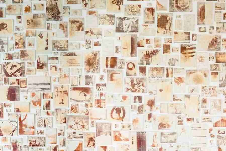 La Nuova Galleria Morone presenta, nello spazio della project room “IF (but I can explain)”, mostra personale di Silvia Celeste Calcagno, che ripropone in forma leggermente ridotta il progetto site-specific curato da Alessandra Gagliano Candela, esposto fra gennaio e marzo 2017 nella Project Room del Museo d’Arte Contemporanea di Villa Croce a Genova.